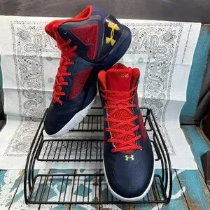 Under Armour | Shoes | Under Armour Steph Curry Clutchfit  display picture 1